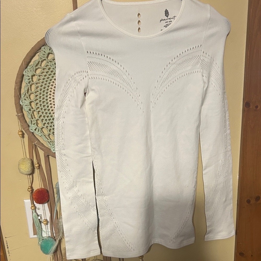 Free people movement top